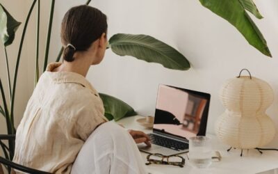 Creatividad literaria: cómo desarrollar ideas originales y escribir con intención