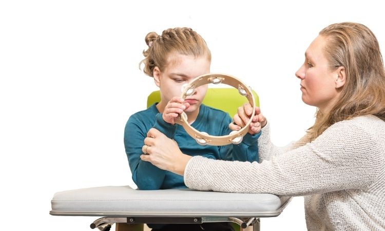 Conoce la musicoterapia activa vs receptiva