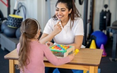 Musicoterapia en autismo: beneficios documentados y cómo se aplica con niños